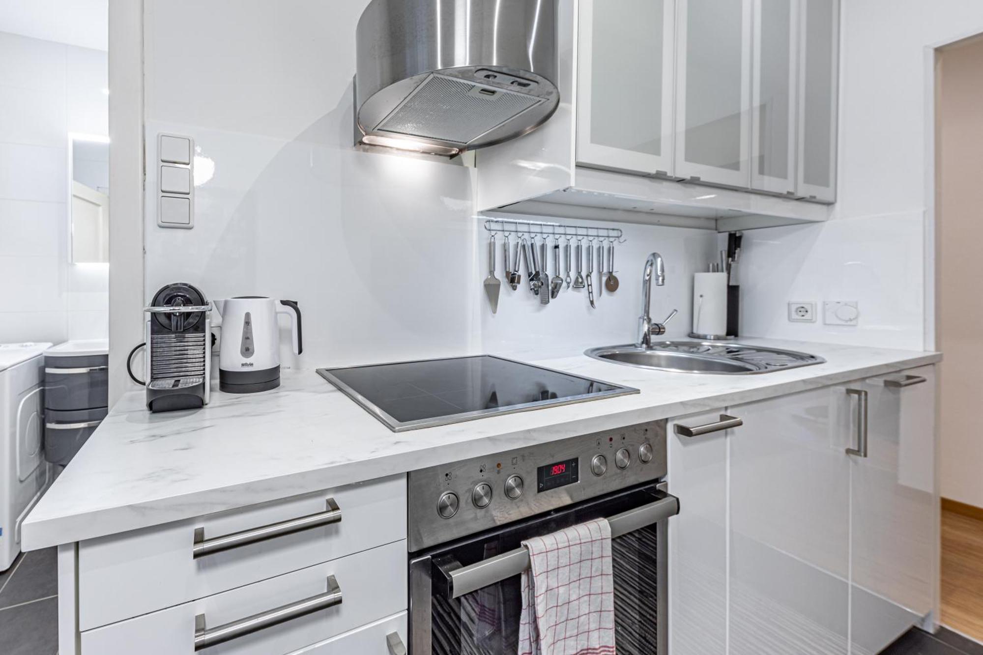 Sunny By Jr - Monthly Apartment *