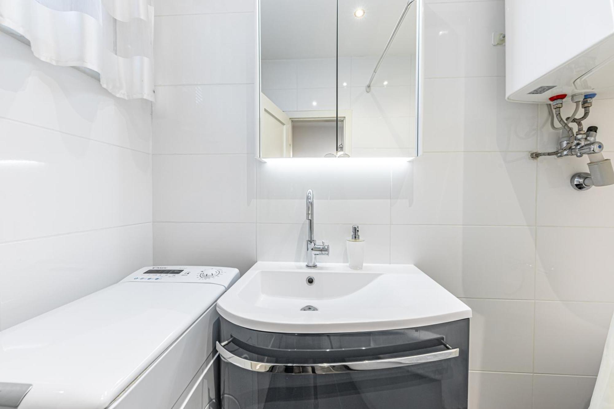 Apartment Sunny By Jr - Monthly *